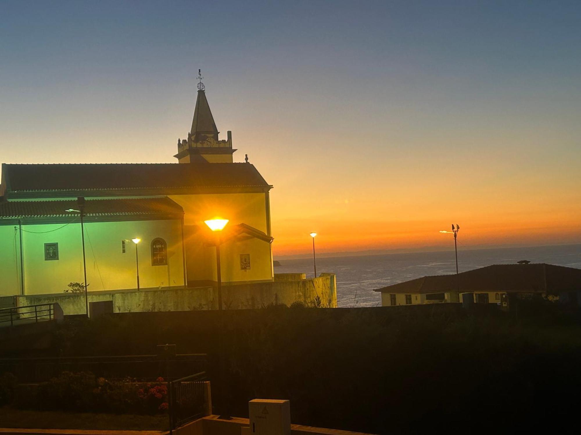 Solmar - Alojamento Porto Moniz Buitenkant foto