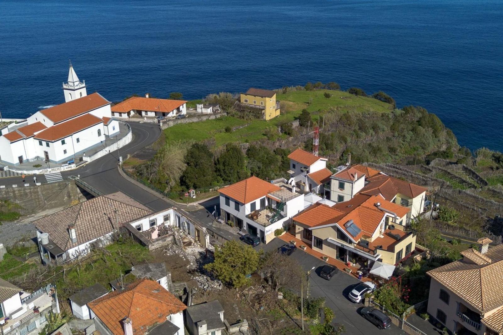 Solmar - Alojamento Porto Moniz Buitenkant foto